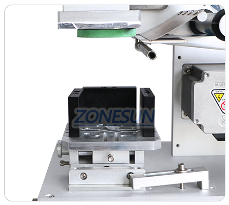 Cosmetic Flat Labeling Machine-ZONESUN TECHNOLOGY LIMITED Cosmetic Flat Labeling Machine-ZONESUN TECHNOLOGY LIMITED