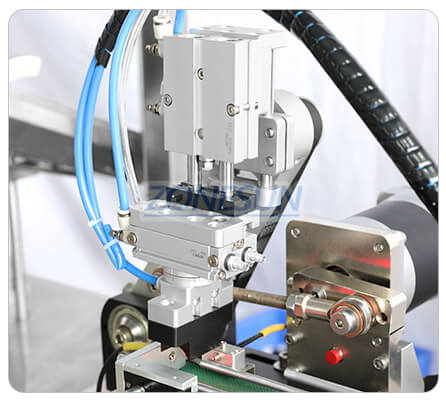 Cosmetics Liquid Filling Capping Machine With Bottle Unscrambler-ZONESUN TECHNOLOGY LIMITED Cosmetics Liquid Filling Capping Machine With Bottle Unscrambler-ZONESUN TECHNOLOGY LIMITED